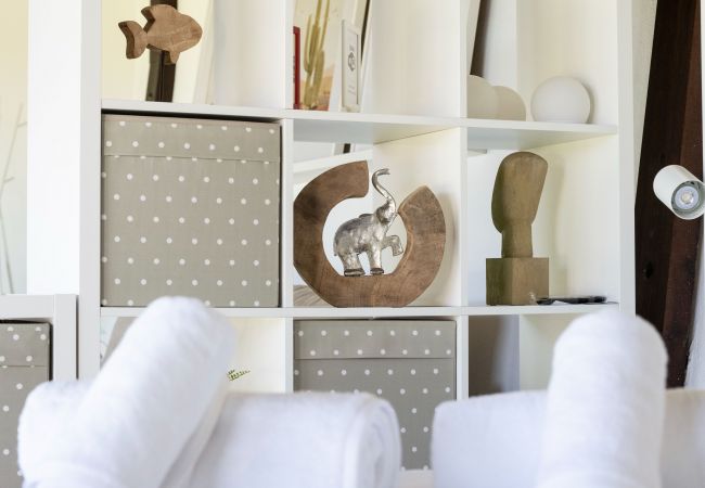 Estúdio em Santa Cruz de Tenerife - Moderno loft recién reformado en Santa Cruz de Tenerife 02 Estúdio em Santa Cruz de Tenerife - Moderno loft recién reformado en Santa Cruz de Tenerife 02