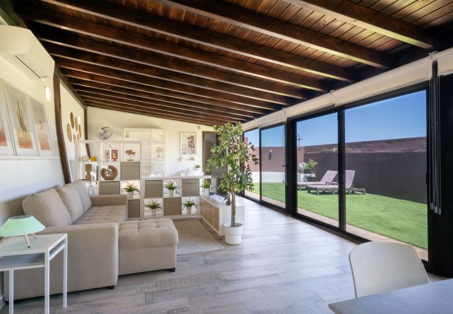 Estúdio em Santa Cruz de Tenerife - Moderno loft recién reformado en Santa Cruz de Tenerife 02 Estúdio em Santa Cruz de Tenerife - Moderno loft recién reformado en Santa Cruz de Tenerife 02