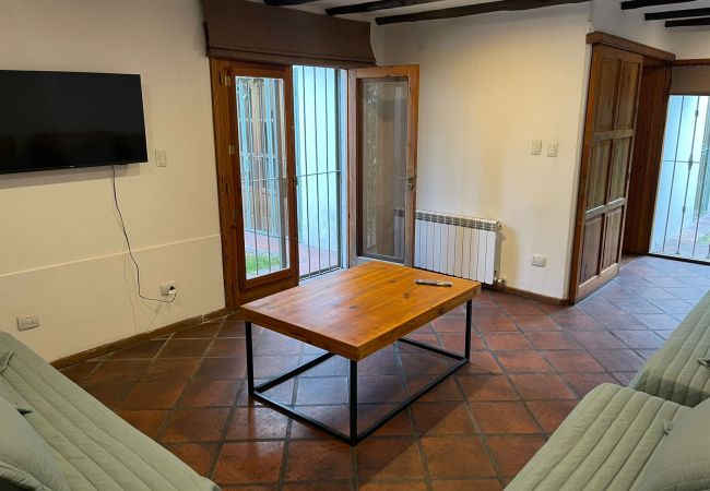 Casa em Luján de Cuyo -  Lindísima Casa con Jardín y Pileta en Chacras! Casa em Luján de Cuyo -  Lindísima Casa con Jardín y Pileta en Chacras!