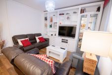 Apartamento em Madrid - Bonito y acogedor apartamento Isla Azul 