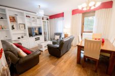 Apartamento em Madrid - Bonito y acogedor apartamento Isla Azul 
