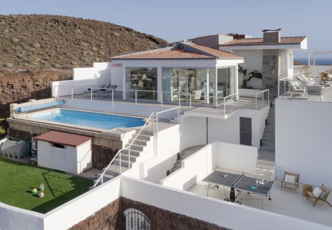 Vila em Arona - Villa Eclat