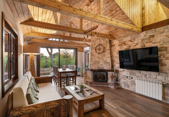 Chalé em Batres - Chalet de lujo Arroyomolinos Chalé em Batres - Chalet de lujo Arroyomolinos