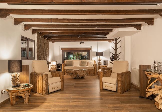 Chalé em Batres - Chalet de lujo Arroyomolinos Chalé em Batres - Chalet de lujo Arroyomolinos