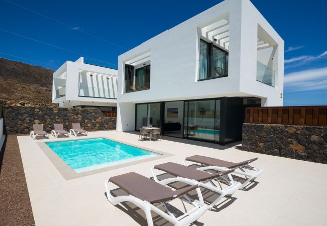 Vila em Corralejo -  Villa Deluxe Las Calderas 01 with private pool