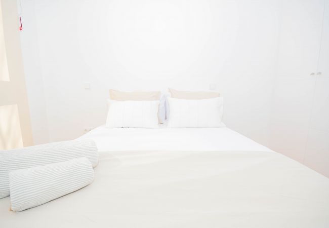 Apartamento em Madrid - Víctor De La Serna Temporal Apartamento em Madrid - Víctor De La Serna Temporal