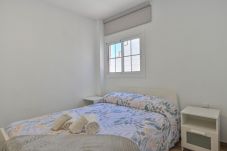 Apartamento em Arico - Bonito apartamento a 100 m de la playa