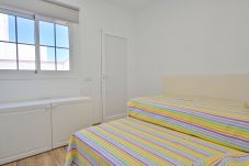 Apartamento em Arico - Bonito apartamento a 100 m de la playa