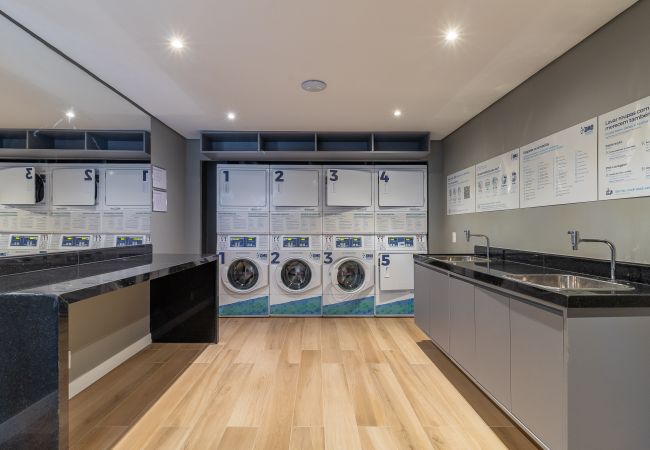 Estúdio em São Paulo - BENTO304  Studio Completo c/ Piscina e Academia Estúdio em São Paulo - BENTO304  Studio Completo c/ Piscina e Academia