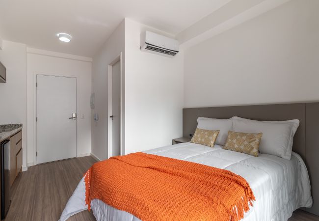 Estúdio em São Paulo - BENTO304  Studio Completo c/ Piscina e Academia Estúdio em São Paulo - BENTO304  Studio Completo c/ Piscina e Academia