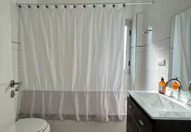 Casa em Luján de Cuyo -  Espacioso duplex cerca del mall Palmares Casa em Luján de Cuyo -  Espacioso duplex cerca del mall Palmares