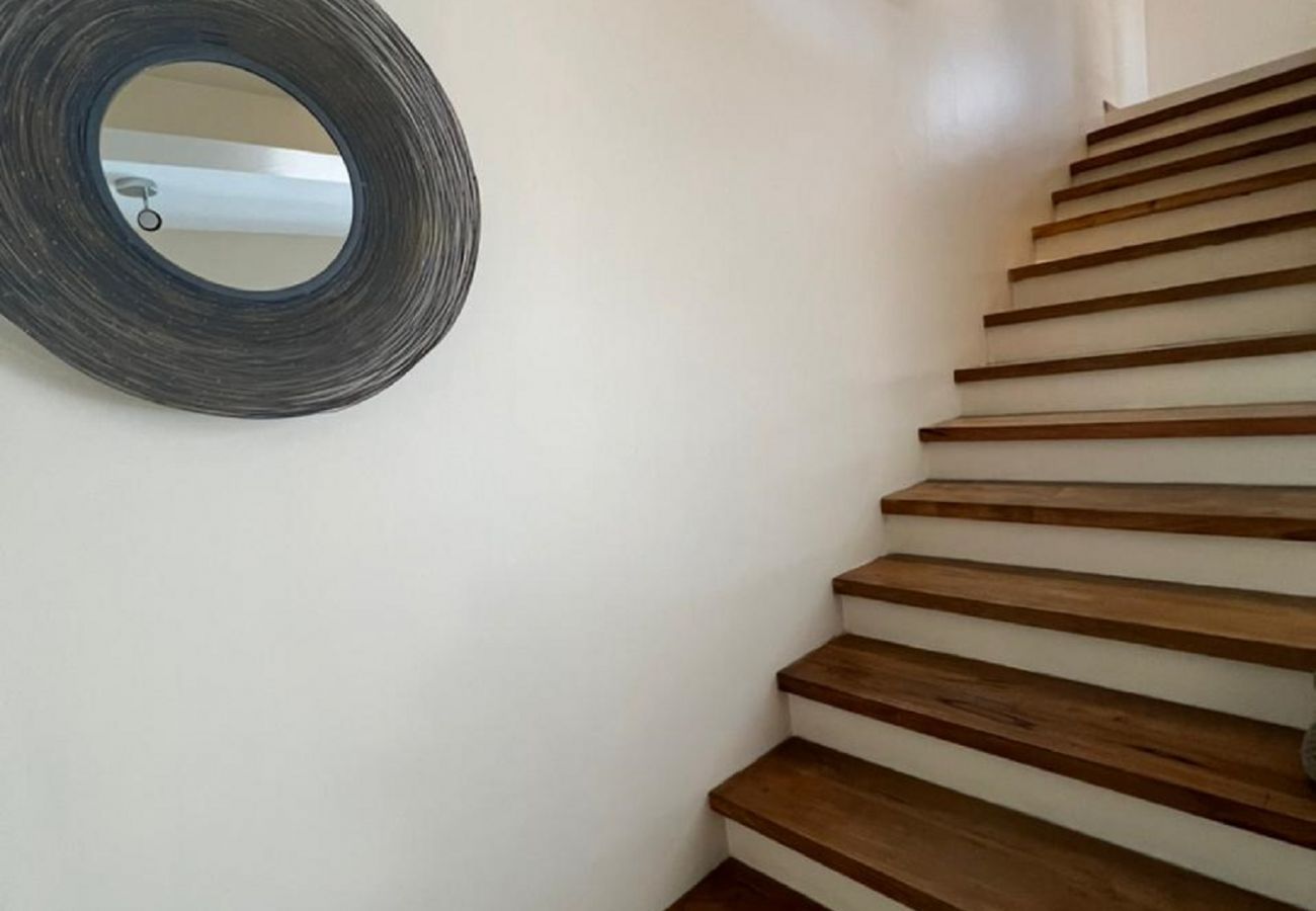 Casa em Luján de Cuyo -  Espacioso duplex cerca del mall Palmares Casa em Luján de Cuyo -  Espacioso duplex cerca del mall Palmares