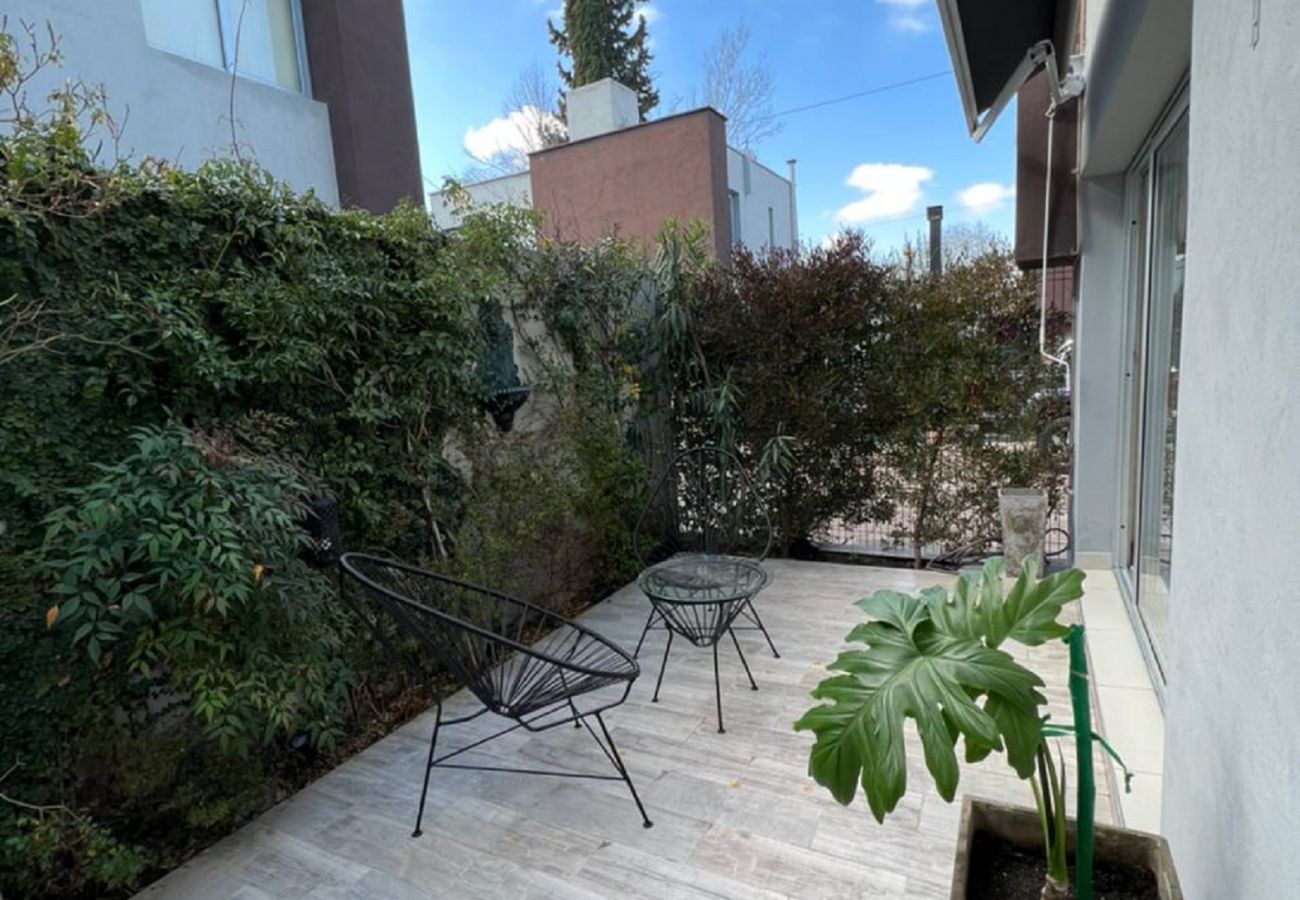 Casa em Luján de Cuyo -  Espacioso duplex cerca del mall Palmares Casa em Luján de Cuyo -  Espacioso duplex cerca del mall Palmares