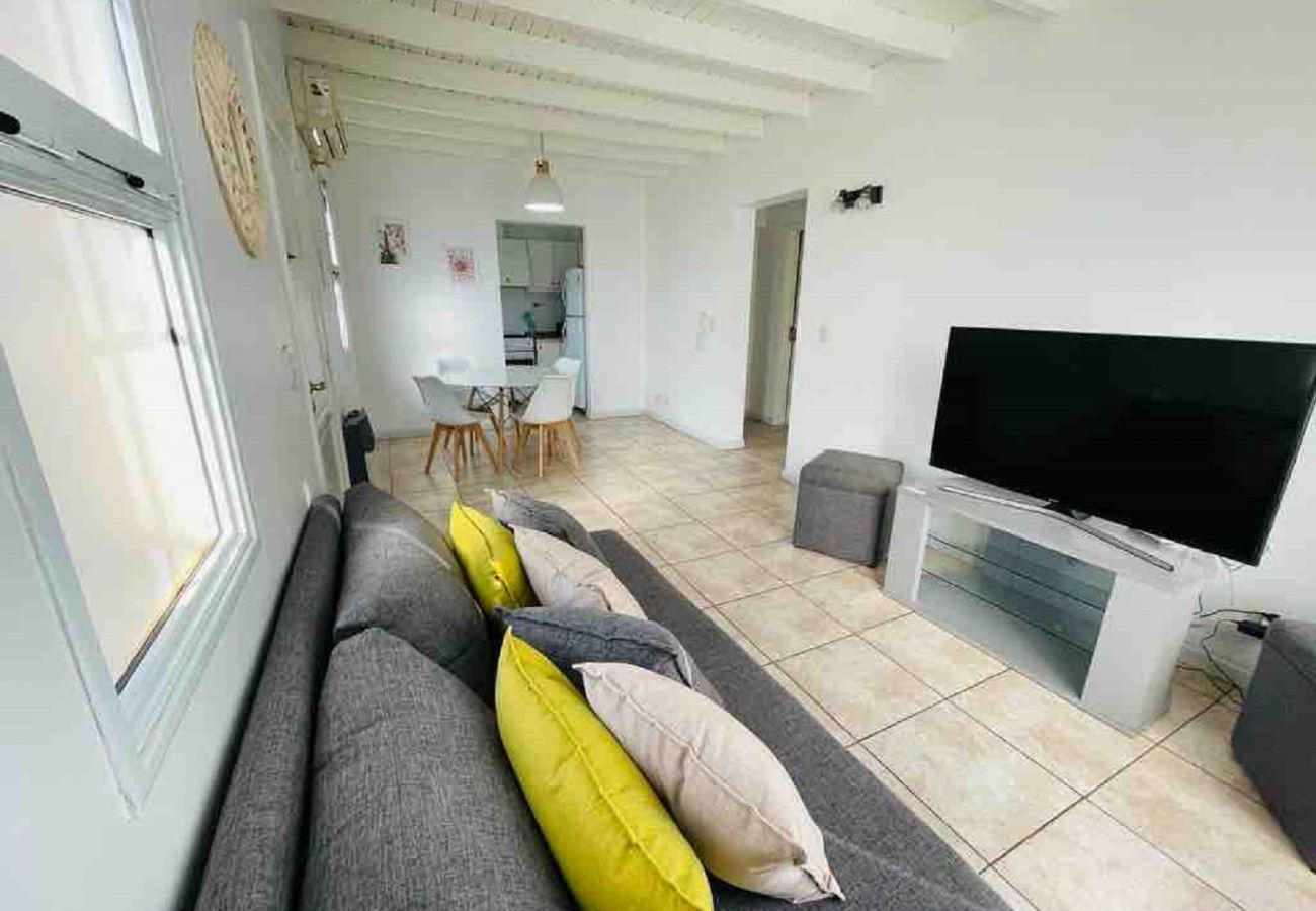 Apartamento em Mendoza -  Impecable Dpto con Cochera en la 5ta Sección!