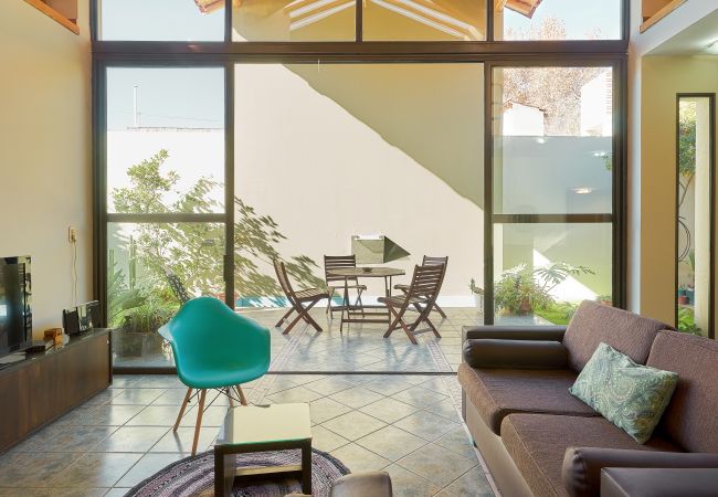 Casa em Mendoza - Espectacular casa cerca de Arístides Villanueva Casa em Mendoza - Espectacular casa cerca de Arístides Villanueva