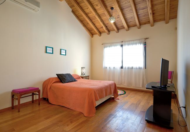 Casa em Mendoza - Espectacular casa cerca de Arístides Villanueva Casa em Mendoza - Espectacular casa cerca de Arístides Villanueva