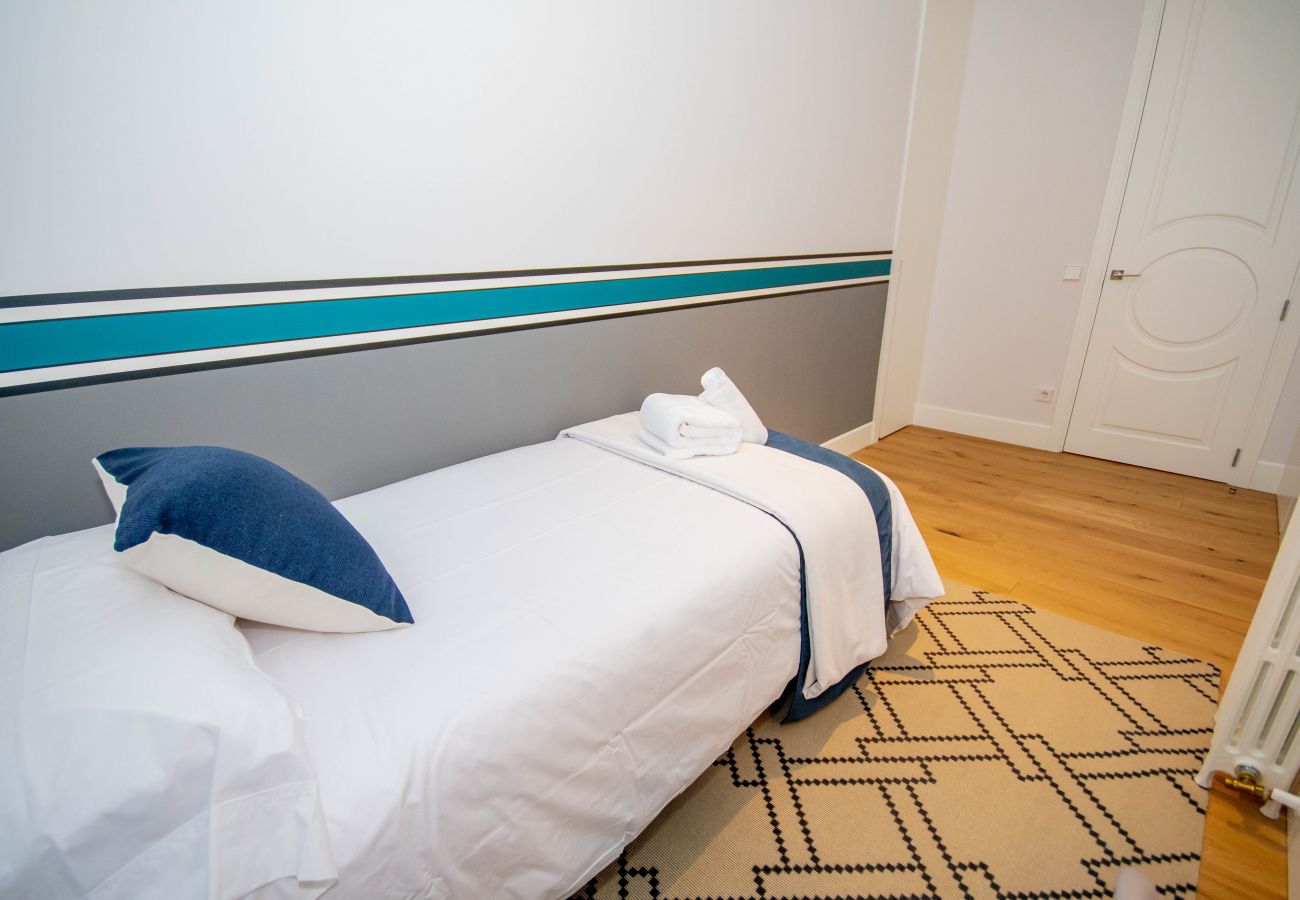 Apartamento em Madrid - Lujoso y Elegante Calle Alcalá Madrid Centro ALC35 Apartamento em Madrid - Lujoso y Elegante Calle Alcalá Madrid Centro ALC35