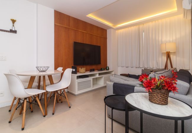 Apartamento em Rio de Janeiro - Mitre406| Apartamento moderno no Leblon!