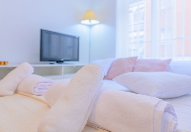 Estúdio em Madrid - COQUETO ESTUDIO JUNTO A CUATRO TORRES E INSTITUTO DE EMPRESA.TEMPORAL Estúdio em Madrid - COQUETO ESTUDIO JUNTO A CUATRO TORRES E INSTITUTO DE EMPRESA.TEMPORAL