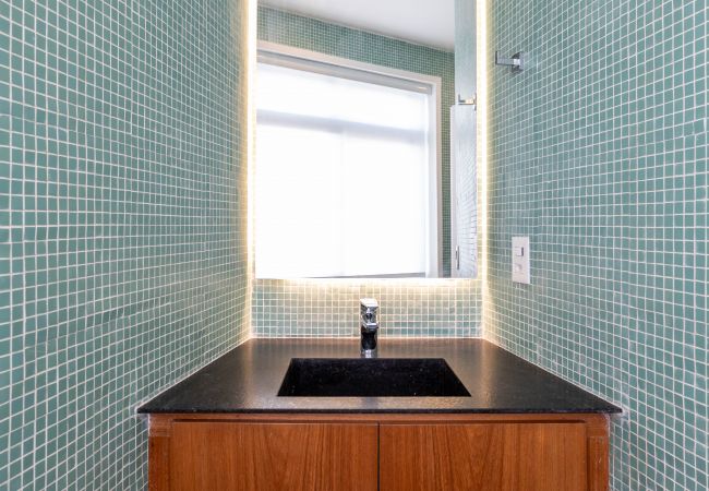 Apartamento em Rio de Janeiro - Maravilhoso em Copacabana | 2 quartos | NSC501B  Apartamento em Rio de Janeiro - Maravilhoso em Copacabana | 2 quartos | NSC501B