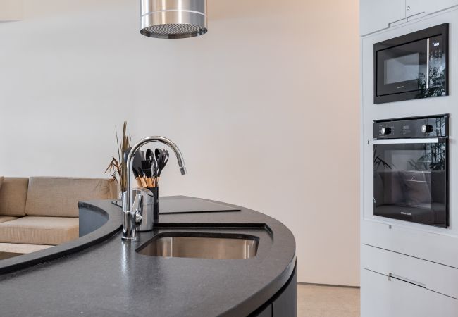 Apartamento em Rio de Janeiro - Maravilhoso em Copacabana | 2 quartos | NSC501B  Apartamento em Rio de Janeiro - Maravilhoso em Copacabana | 2 quartos | NSC501B