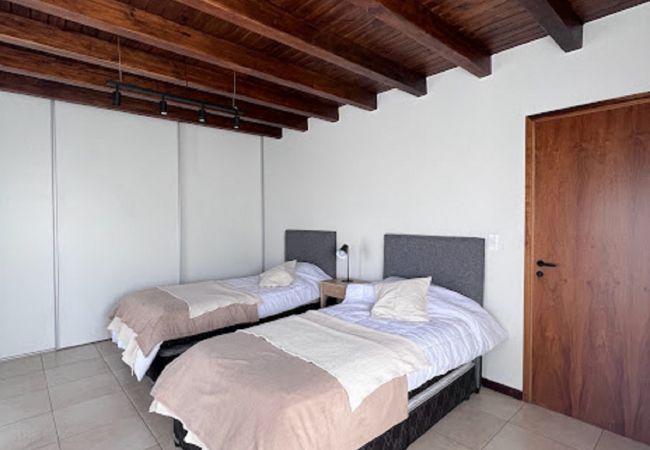Casa em Mendoza -  Amplia y Luminosa Casa con Excelente Ubicación Casa em Mendoza -  Amplia y Luminosa Casa con Excelente Ubicación