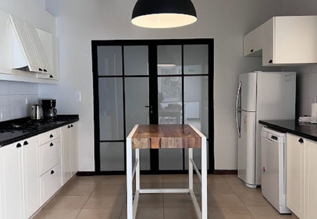 Casa em Mendoza -  Amplia y Luminosa Casa con Excelente Ubicación Casa em Mendoza -  Amplia y Luminosa Casa con Excelente Ubicación