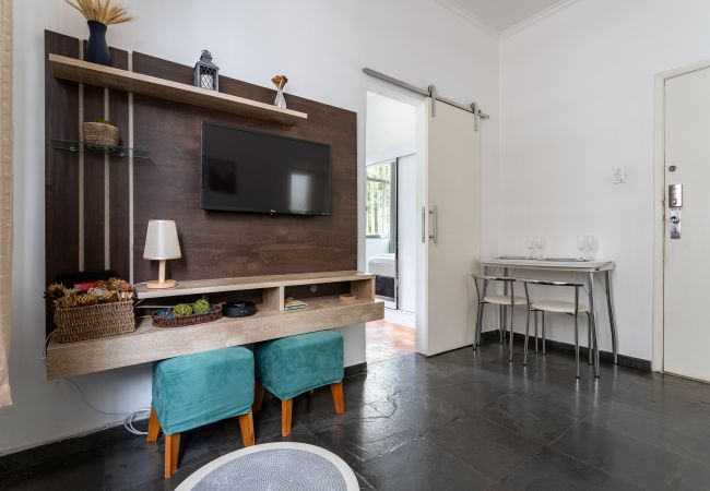 Apartamento em Rio de Janeiro - Conforto em Botafogo |Ideal para casais| LM108  Apartamento em Rio de Janeiro - Conforto em Botafogo |Ideal para casais| LM108