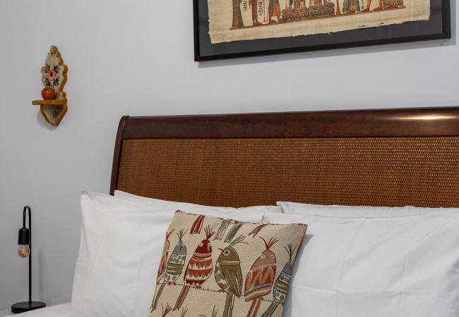 Apartamento em Rio de Janeiro - 3 minutos da praia do Leme | GRC701 Apartamento em Rio de Janeiro - 3 minutos da praia do Leme | GRC701