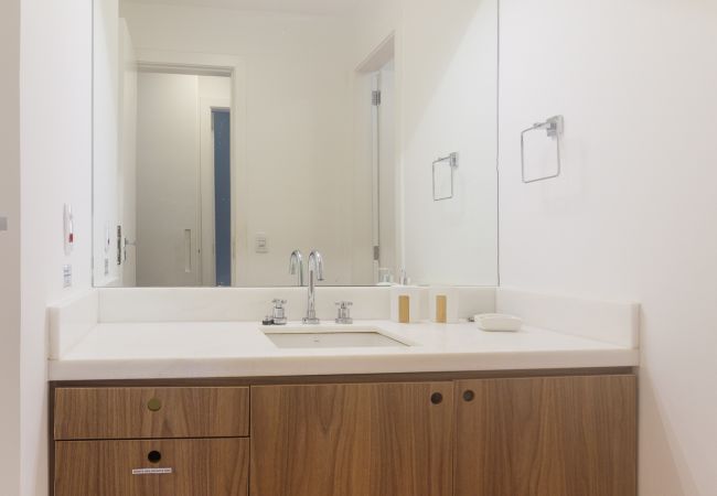 Apartamento em Rio de Janeiro - Lima602 | Apt a 500 m da praia de Copacabana Apartamento em Rio de Janeiro - Lima602 | Apt a 500 m da praia de Copacabana
