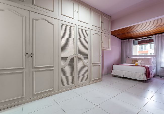 Apartamento em Rio de Janeiro - Charme em Copa | Ótimo para casais | MVC1103 Apartamento em Rio de Janeiro - Charme em Copa | Ótimo para casais | MVC1103