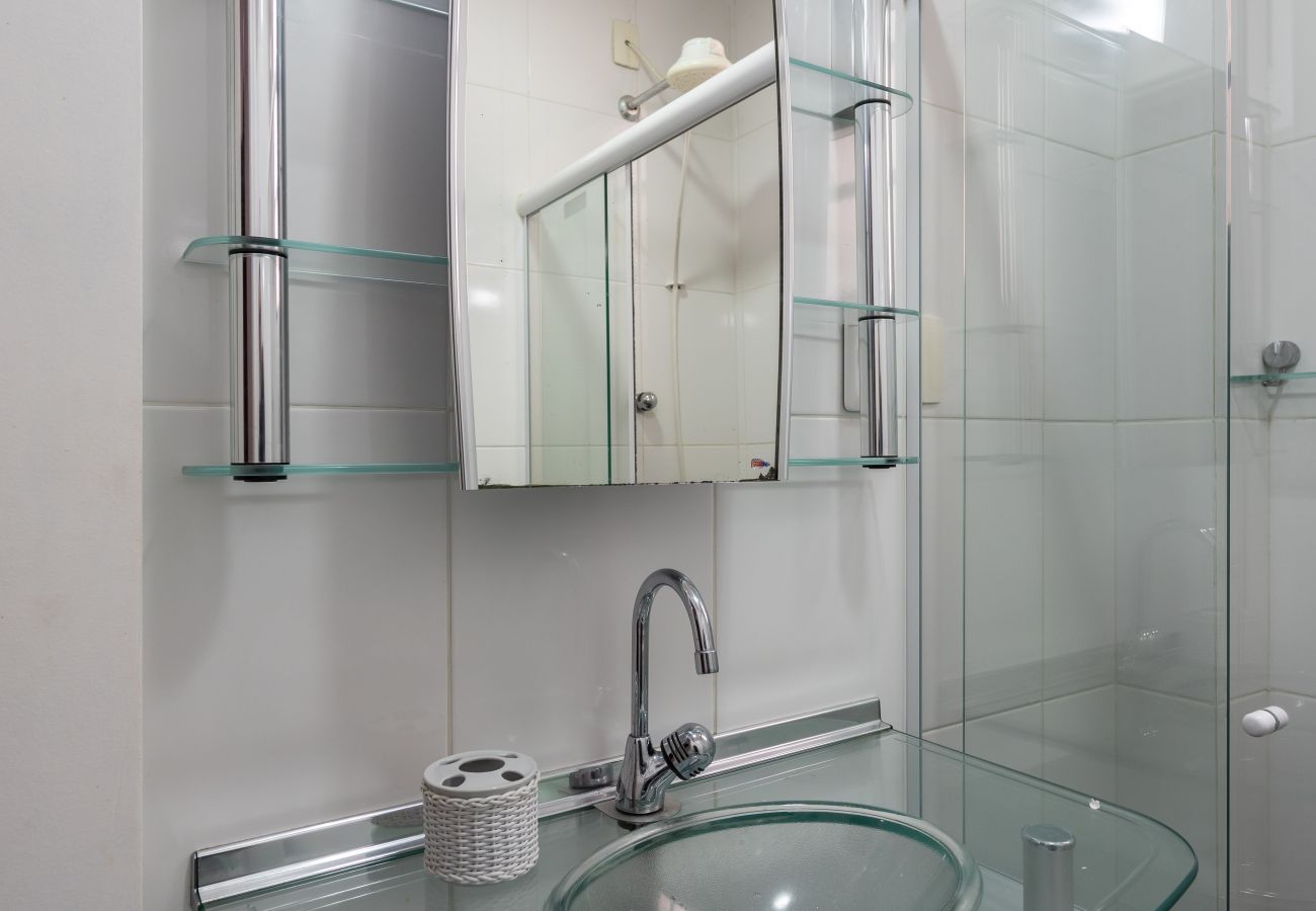 Apartamento em Rio de Janeiro - Charme em Copa | Ótimo para casais | MVC1103 Apartamento em Rio de Janeiro - Charme em Copa | Ótimo para casais | MVC1103