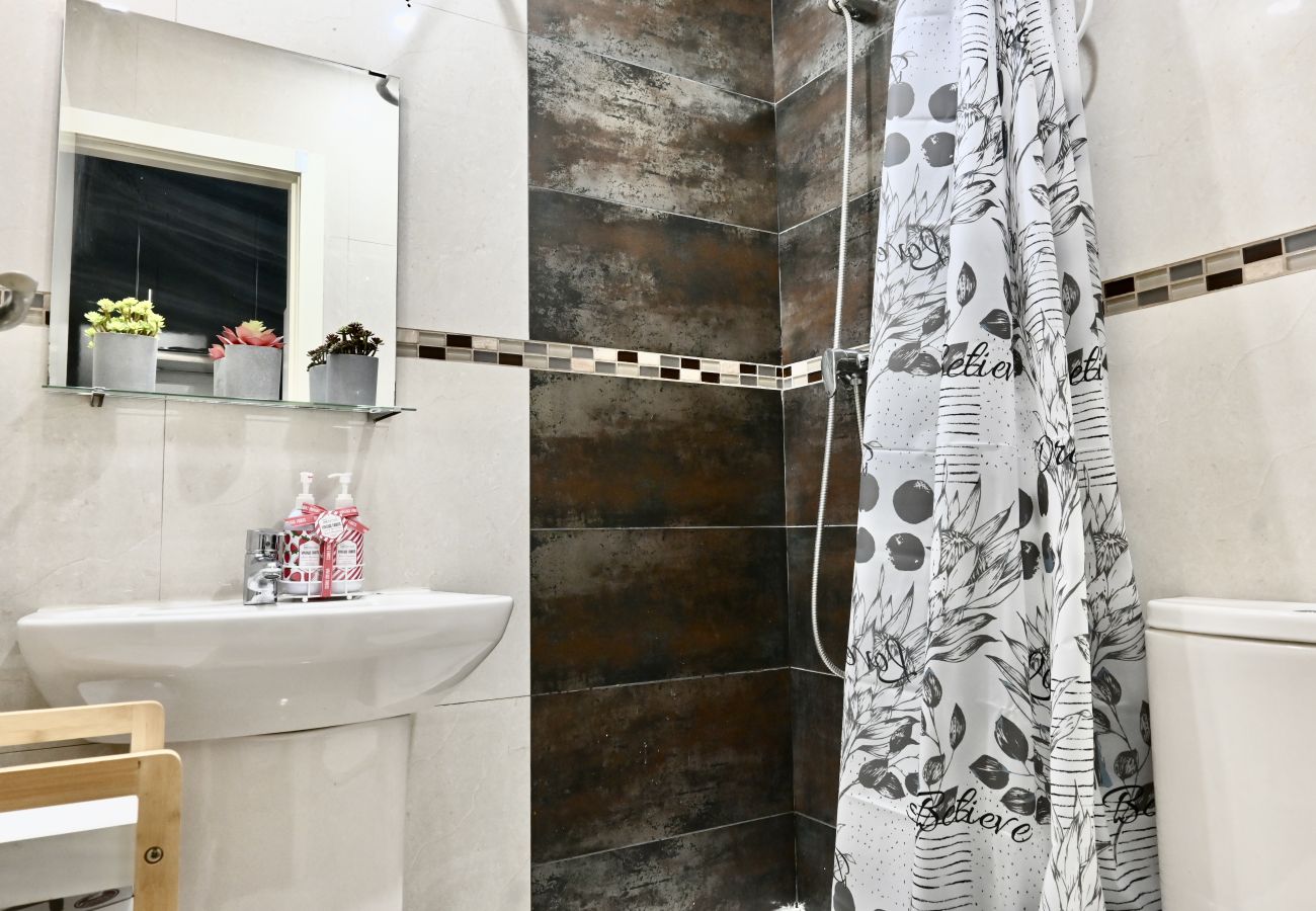 Estúdio em Madrid - HERMOSO APARTAMENTO TIPO ESTUDIO EN MADRID .TEMPORAL Estúdio em Madrid - HERMOSO APARTAMENTO TIPO ESTUDIO EN MADRID .TEMPORAL