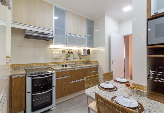 Apartamento em Rio de Janeiro - Vista para o mar, 2 minutos da praia | FMS502 Apartamento em Rio de Janeiro - Vista para o mar, 2 minutos da praia | FMS502