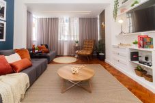 Apartamento em Rio de Janeiro - God302| Charme e conforto a 1 quadra da Lagoa 