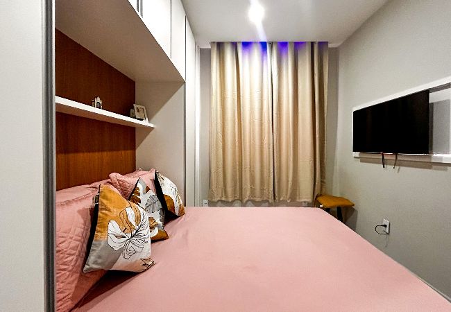 Apartamento em Rio de Janeiro - Ótimo studio c WiFi a 190m da Praia do Leme/RJ	 Apartamento em Rio de Janeiro - Ótimo studio c WiFi a 190m da Praia do Leme/RJ