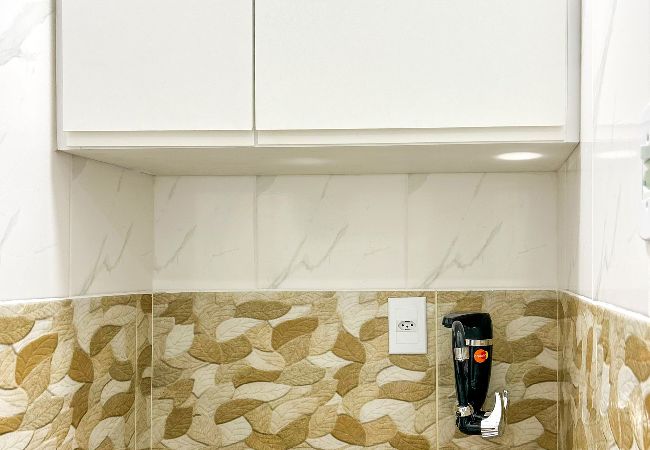 Apartamento em Rio de Janeiro - Ótimo studio c WiFi a 190m da Praia do Leme/RJ	 Apartamento em Rio de Janeiro - Ótimo studio c WiFi a 190m da Praia do Leme/RJ