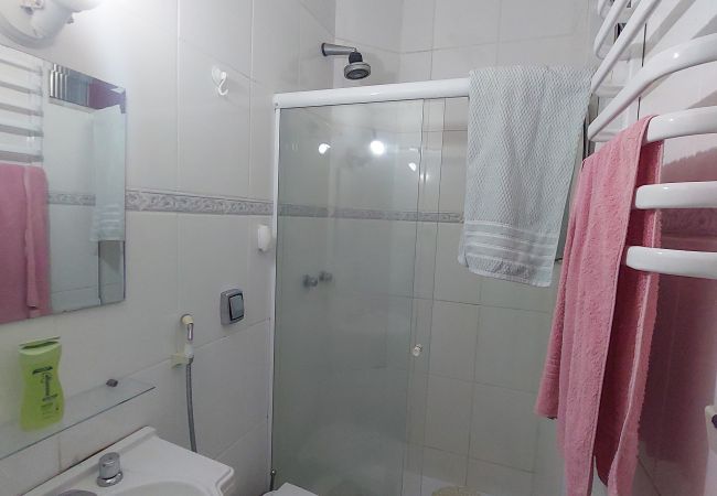 Apartamento em Rio de Janeiro - Bul103 | Kitnet em Copacabana a 650m do Arpoador Apartamento em Rio de Janeiro - Bul103 | Kitnet em Copacabana a 650m do Arpoador