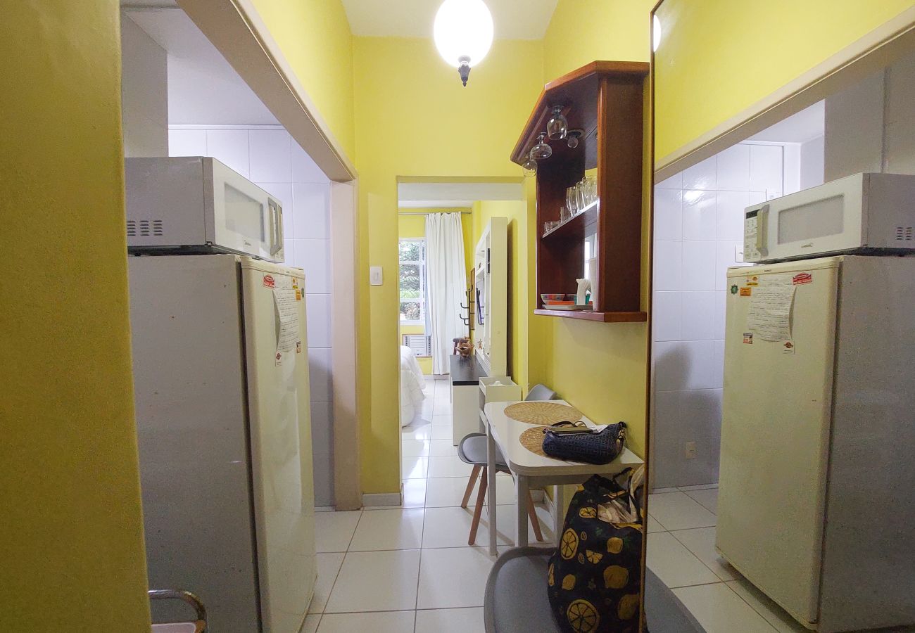 Apartamento em Rio de Janeiro - Bul103 | Kitnet em Copacabana a 650m do Arpoador Apartamento em Rio de Janeiro - Bul103 | Kitnet em Copacabana a 650m do Arpoador