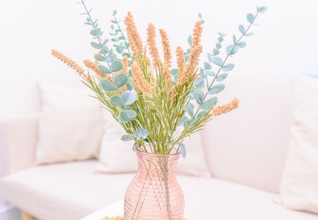 Apartamento em Madrid - Atractivo apartamento de un dormitorio con patio interior junto al Intercambiador de Avenida América Temporal Apartamento em Madrid - Atractivo apartamento de un dormitorio con patio interior junto al Intercambiador de Avenida América Temporal