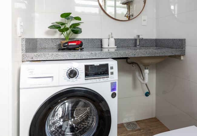 Apartamento em Rio de Janeiro - Afável em Copa | Ideal para casais | NSC1209 Apartamento em Rio de Janeiro - Afável em Copa | Ideal para casais | NSC1209