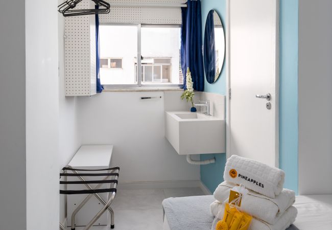 Apartamento em Rio de Janeiro - Charme em Botafogo | Bem decorado | SCT1202  Apartamento em Rio de Janeiro - Charme em Botafogo | Bem decorado | SCT1202