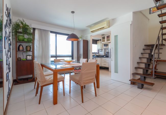 Apart-hotel em Rio de Janeiro - JON705 | Cobertura em Ipanema com vista pro Cristo Apart-hotel em Rio de Janeiro - JON705 | Cobertura em Ipanema com vista pro Cristo