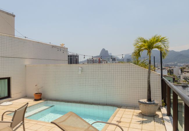 Apart-hotel em Rio de Janeiro - JON705 | Cobertura em Ipanema com vista pro Cristo Apart-hotel em Rio de Janeiro - JON705 | Cobertura em Ipanema com vista pro Cristo