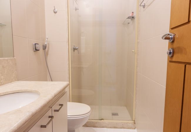 Apart-hotel em Rio de Janeiro - JON705 | Cobertura em Ipanema com vista pro Cristo Apart-hotel em Rio de Janeiro - JON705 | Cobertura em Ipanema com vista pro Cristo