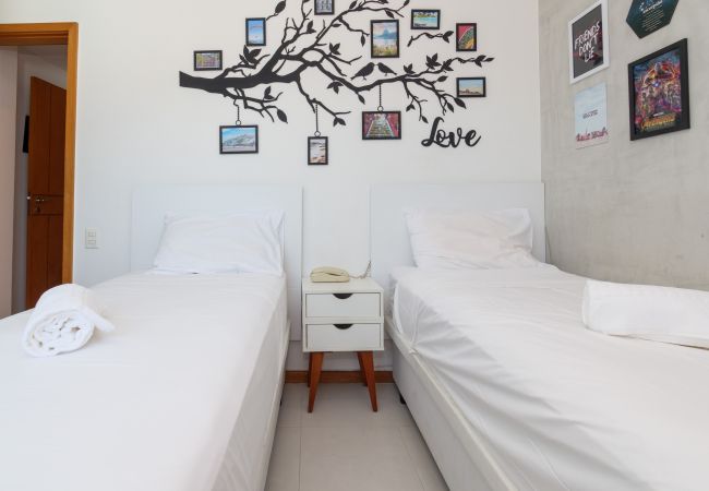 Apart-hotel em Rio de Janeiro - JON705 | Cobertura em Ipanema com vista pro Cristo Apart-hotel em Rio de Janeiro - JON705 | Cobertura em Ipanema com vista pro Cristo