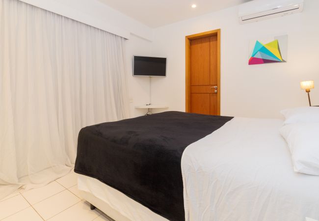 Apart-hotel em Rio de Janeiro - JON705 | Cobertura em Ipanema com vista pro Cristo Apart-hotel em Rio de Janeiro - JON705 | Cobertura em Ipanema com vista pro Cristo