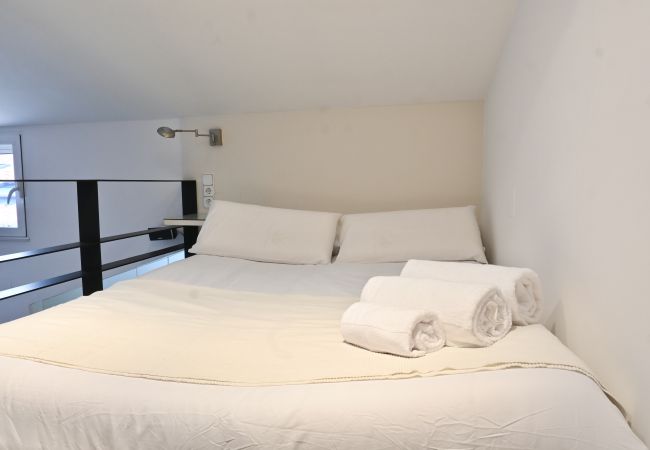 Apartamento em Madrid - Apartamento con encanto a pocos metros de Puerta del Sol Apartamento em Madrid - Apartamento con encanto a pocos metros de Puerta del Sol