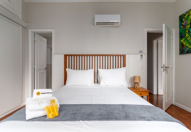 Apartamento em Rio de Janeiro - Para famílias, 3min da praia de Copacabana | SL501 Apartamento em Rio de Janeiro - Para famílias, 3min da praia de Copacabana | SL501