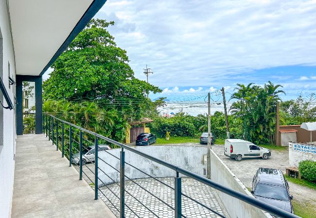 Apartamento em Bertioga - Flat a beira mar da Praia de Guaratuba-Bertioga/SP Apartamento em Bertioga - Flat a beira mar da Praia de Guaratuba-Bertioga/SP